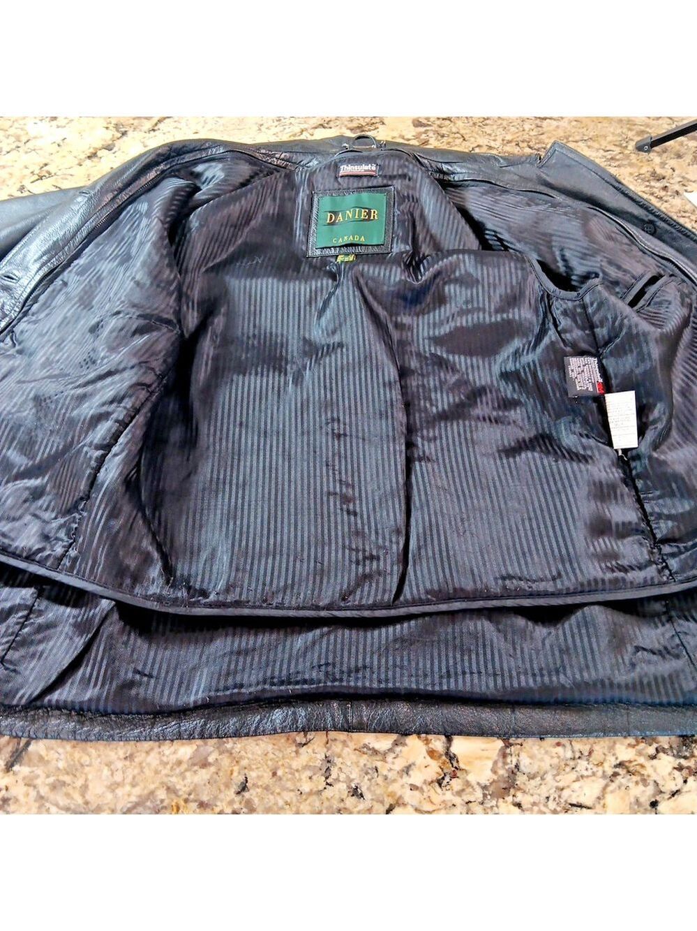 Small 4-6 Danier Leather Y2K Womens Black Leather Jacket Thinsulate 2001 Design - Picture 9 of 13